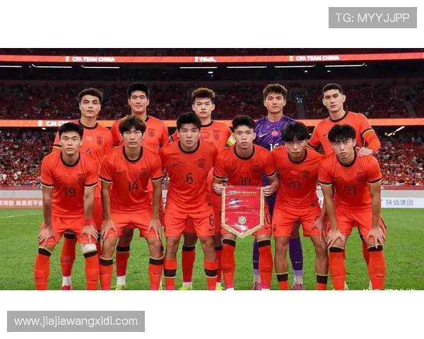 中国男足亚预赛爆冷击败强敌全队团结奋战展现新时代拼搏精神